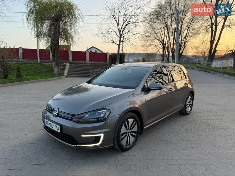 Volkswagen e-Golf 2014