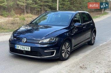 Хэтчбек Volkswagen e-Golf 2014 в Ровно