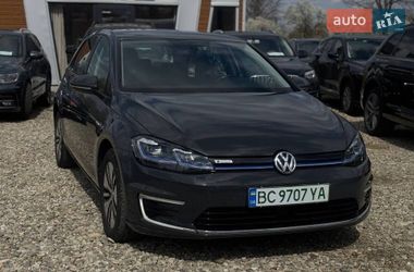 Хетчбек Volkswagen e-Golf 2020 в Стрию
