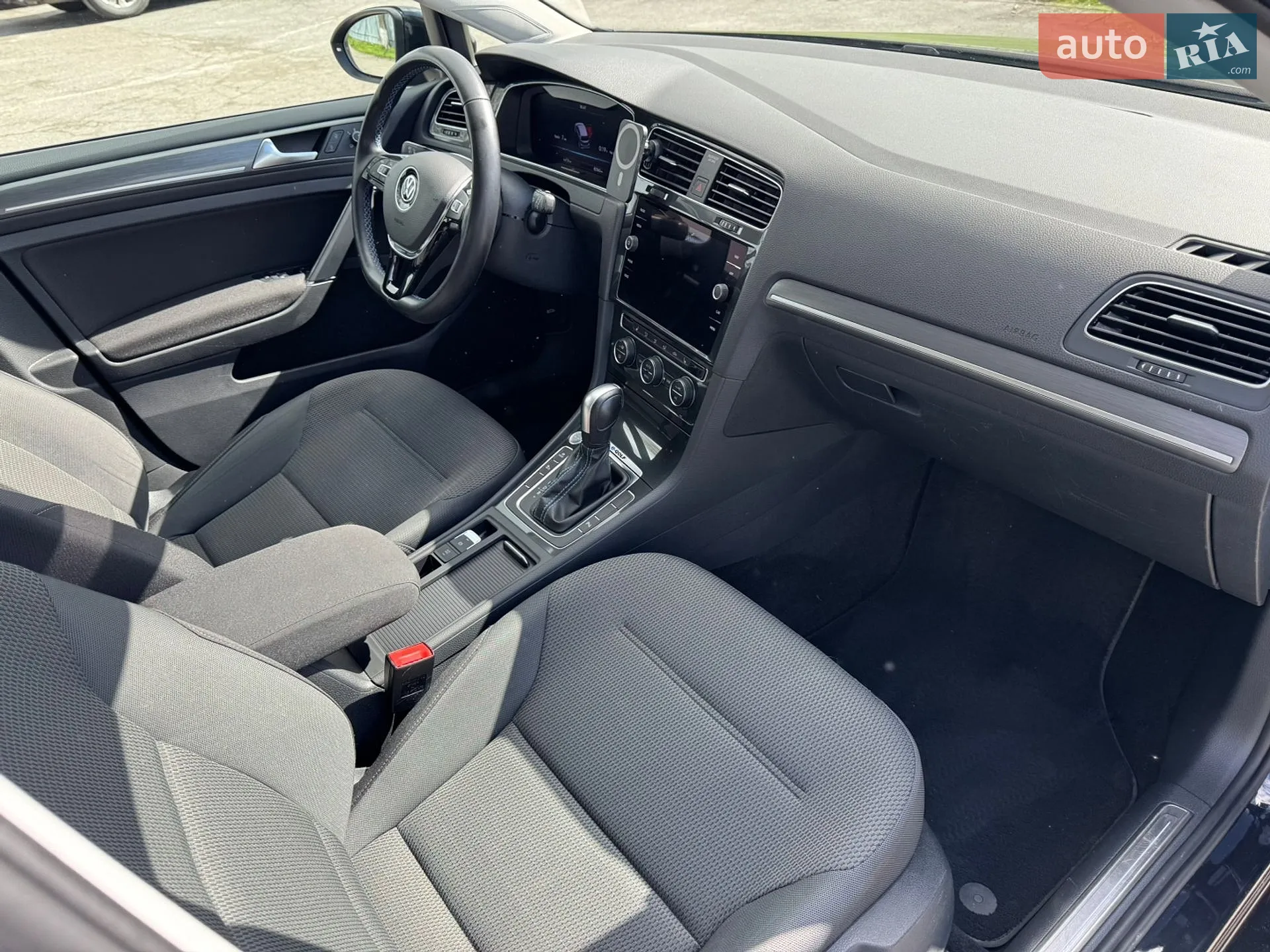 2019 Volkswagen Golf - мініатюра 10