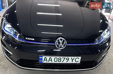 Хетчбек Volkswagen e-Golf 2019 в Києві