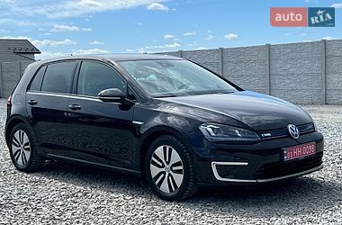 Хэтчбек Volkswagen e-Golf 2014 в Ровно