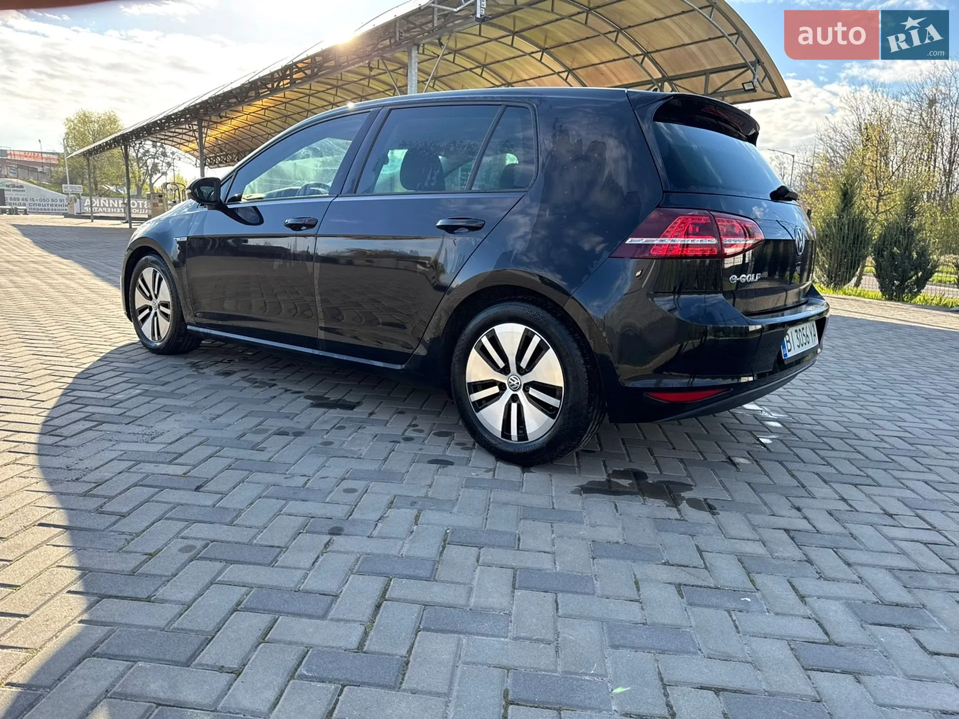 2014 Volkswagen Golf - мініатюра 3