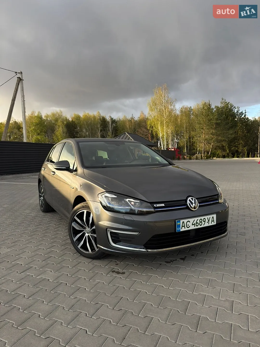 2018 Volkswagen Golf - фото 1