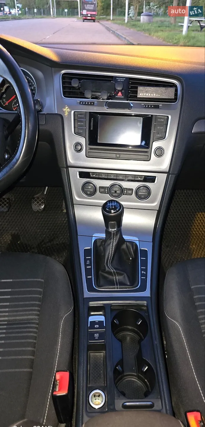 2015 Volkswagen Golf - мініатюра 13