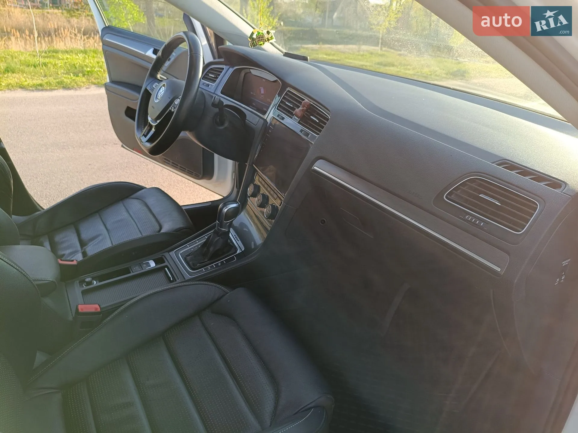 2017 Volkswagen Golf - мініатюра 18
