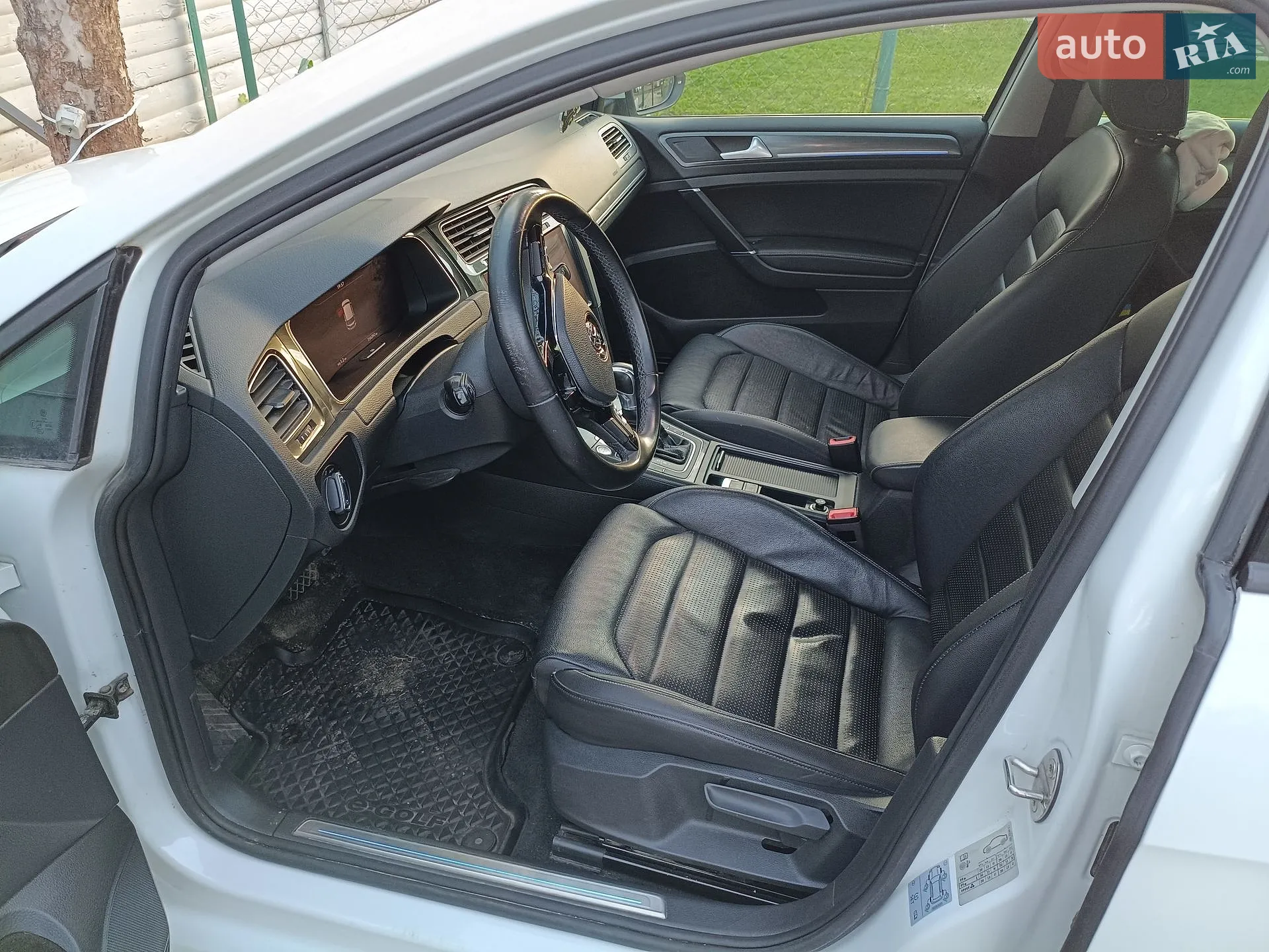 2017 Volkswagen Golf - мініатюра 26