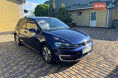 Хэтчбек Volkswagen e-Golf 2018 в Ровно