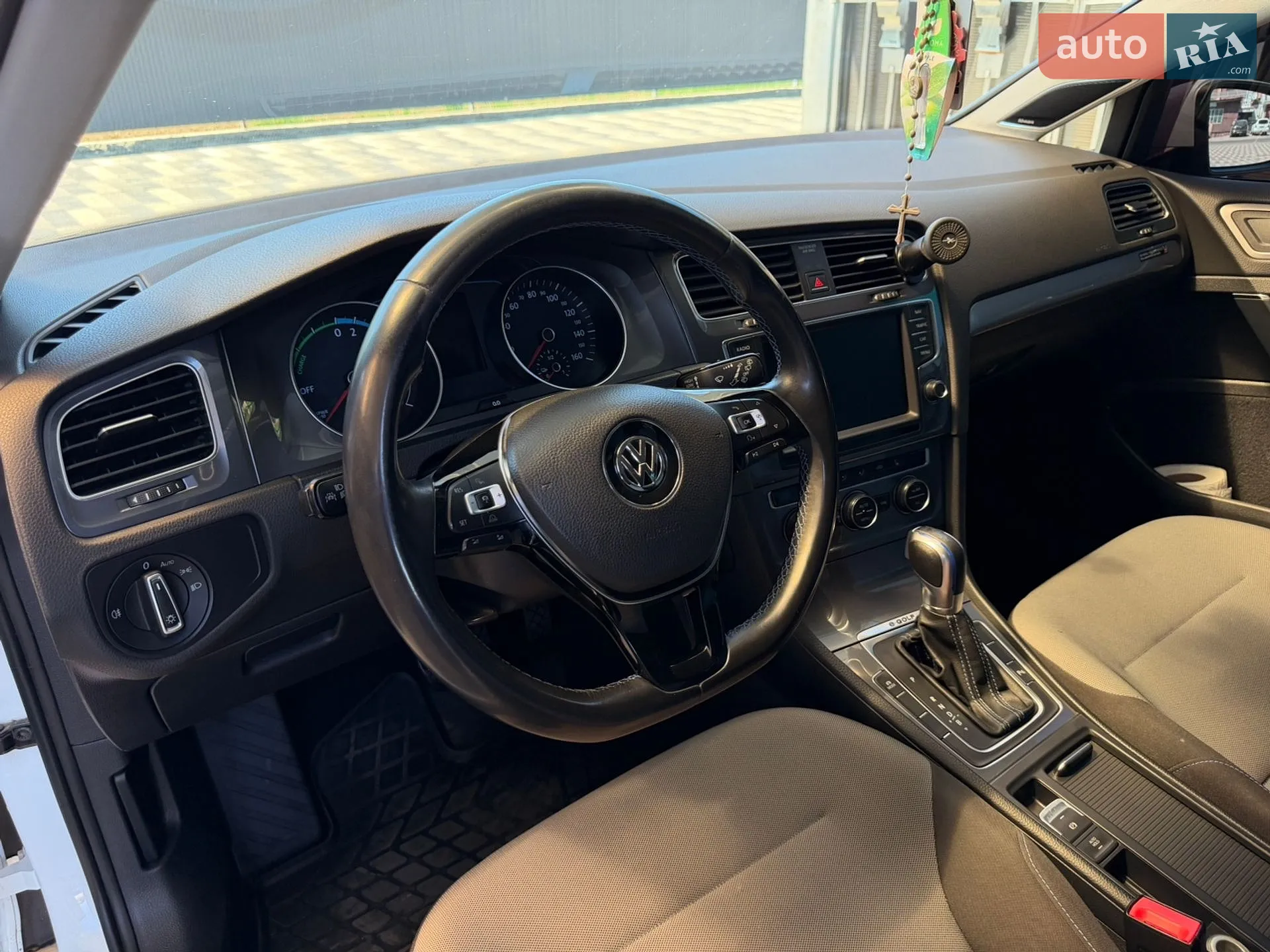 2014 Volkswagen Golf - мініатюра 29