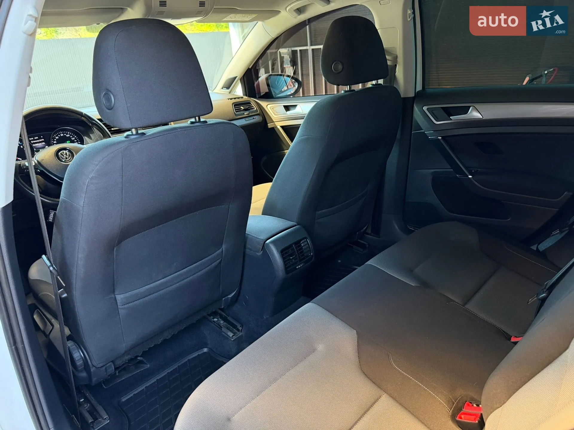 2014 Volkswagen Golf - мініатюра 43