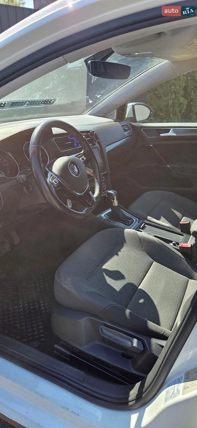 2018 Volkswagen Golf - мініатюра 10