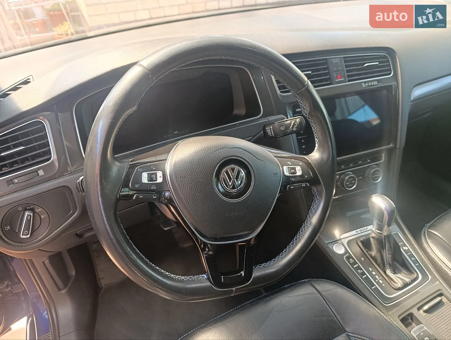 2017 Volkswagen Golf - мініатюра 25