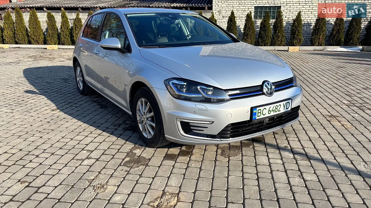 2019 Volkswagen Golf - мініатюра 9