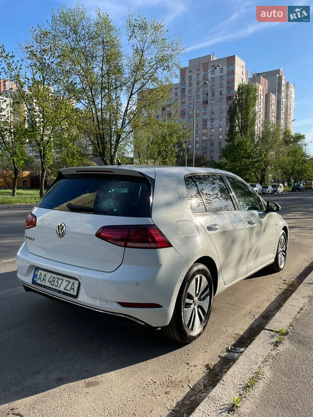 2017 Volkswagen Golf - мініатюра 3