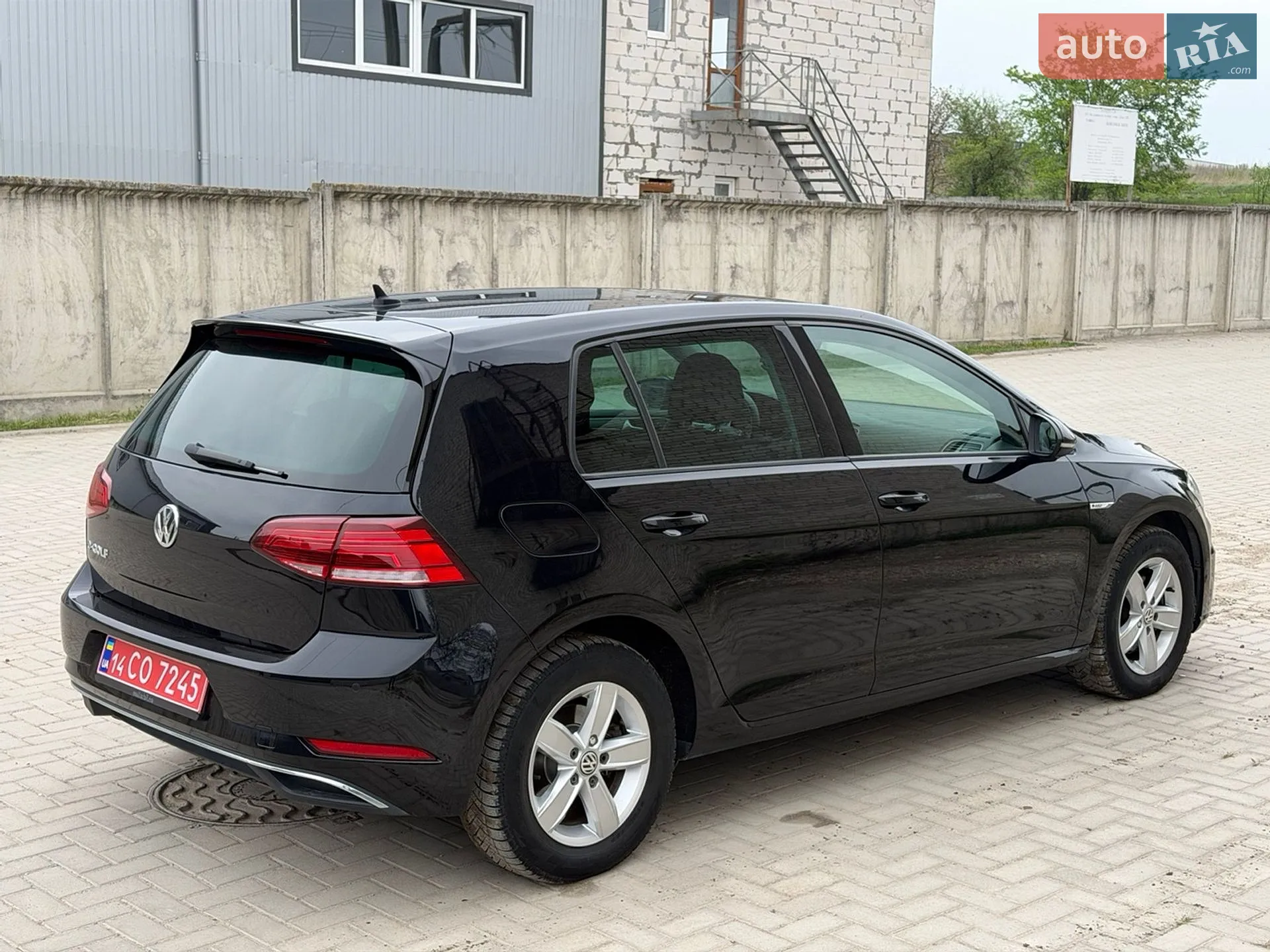 2017 Volkswagen Golf - мініатюра 4