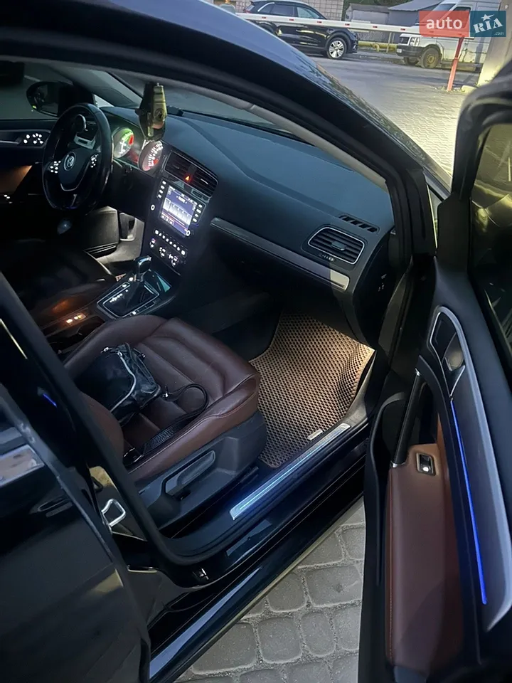 2016 Volkswagen Golf - мініатюра 25