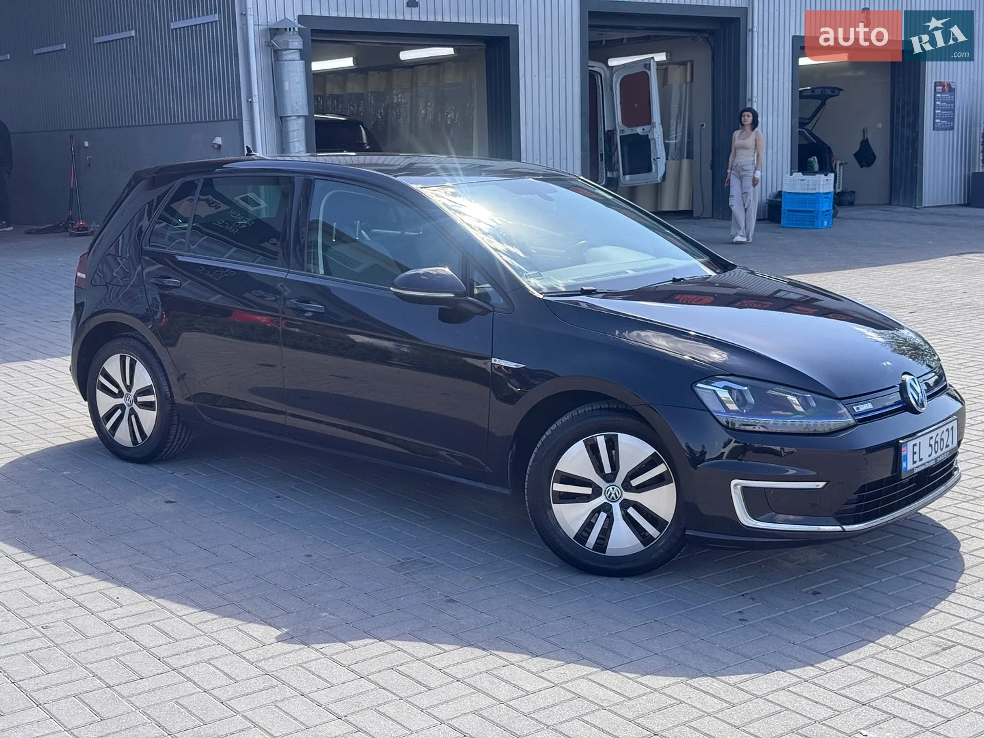 2014 Volkswagen Golf - мініатюра 3
