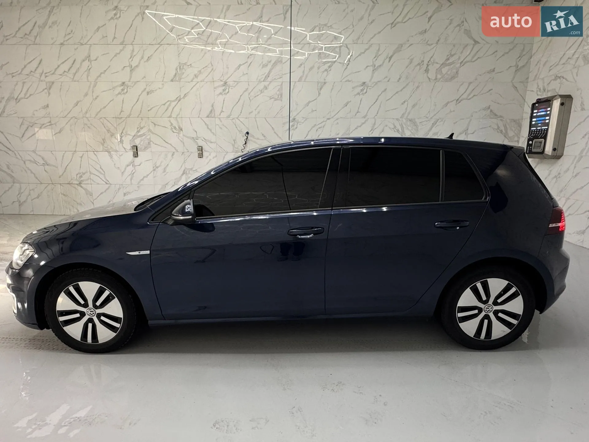 2014 Volkswagen Golf - мініатюра 2