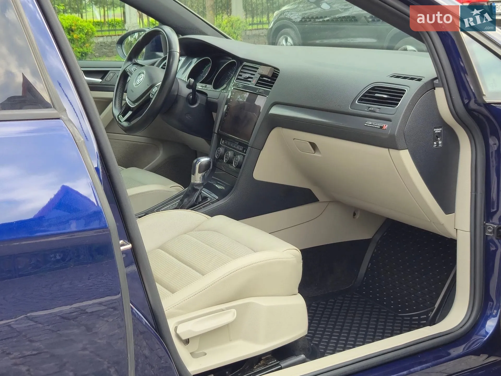 2017 Volkswagen Golf - мініатюра 4