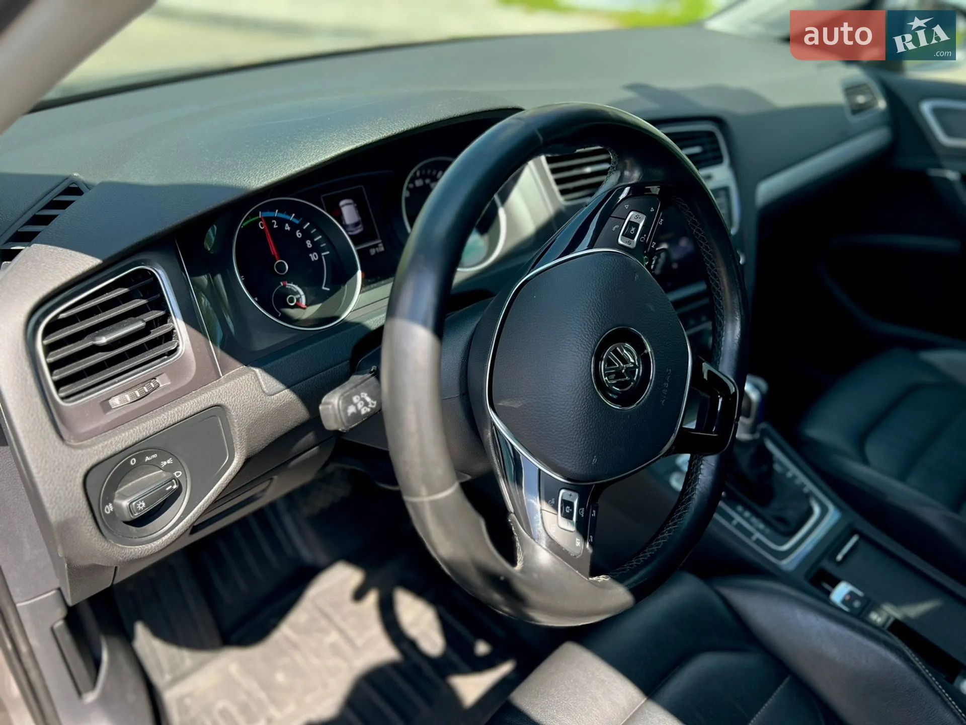 2014 Volkswagen Golf - мініатюра 8