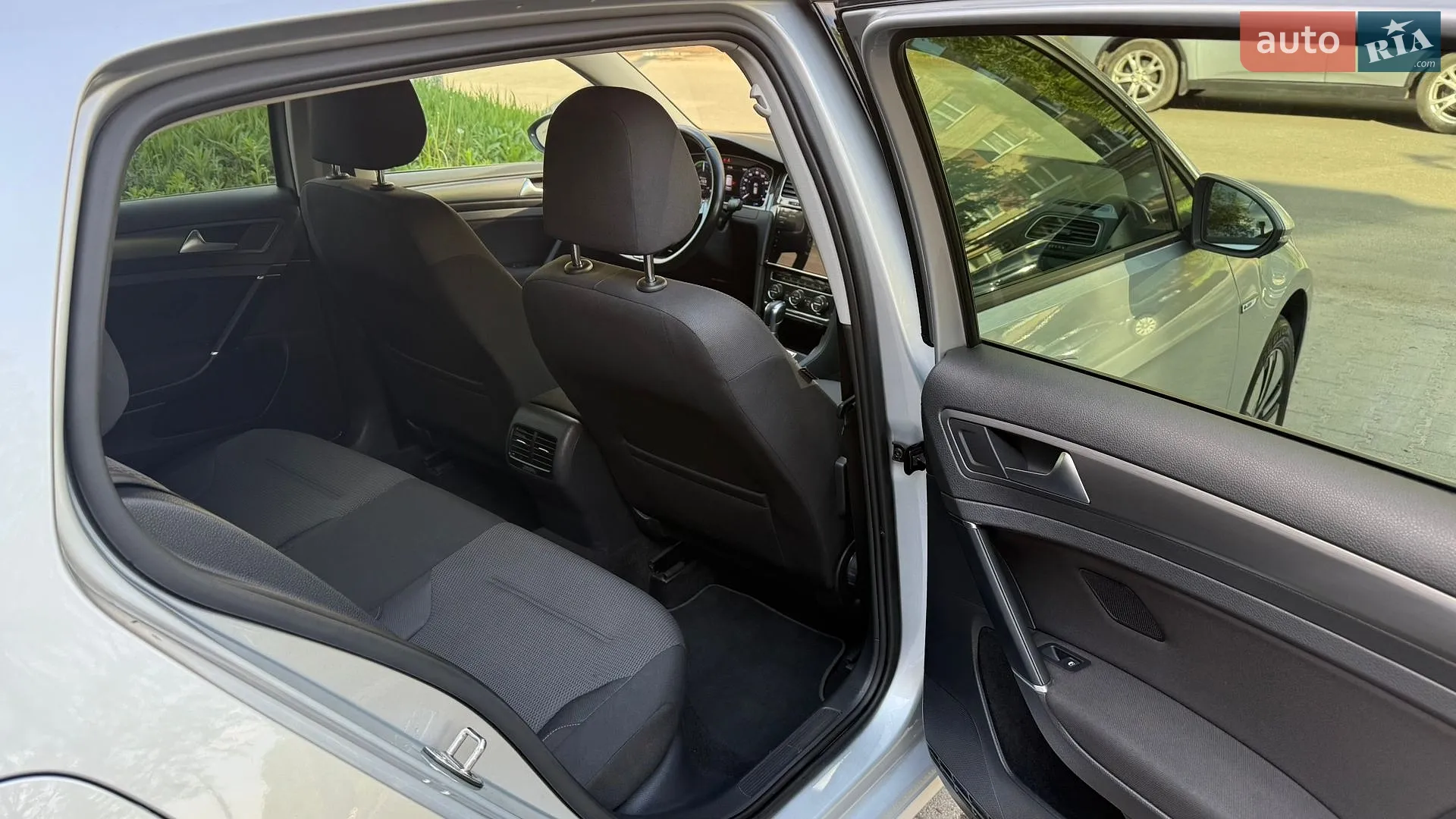 2019 Volkswagen Golf - мініатюра 14