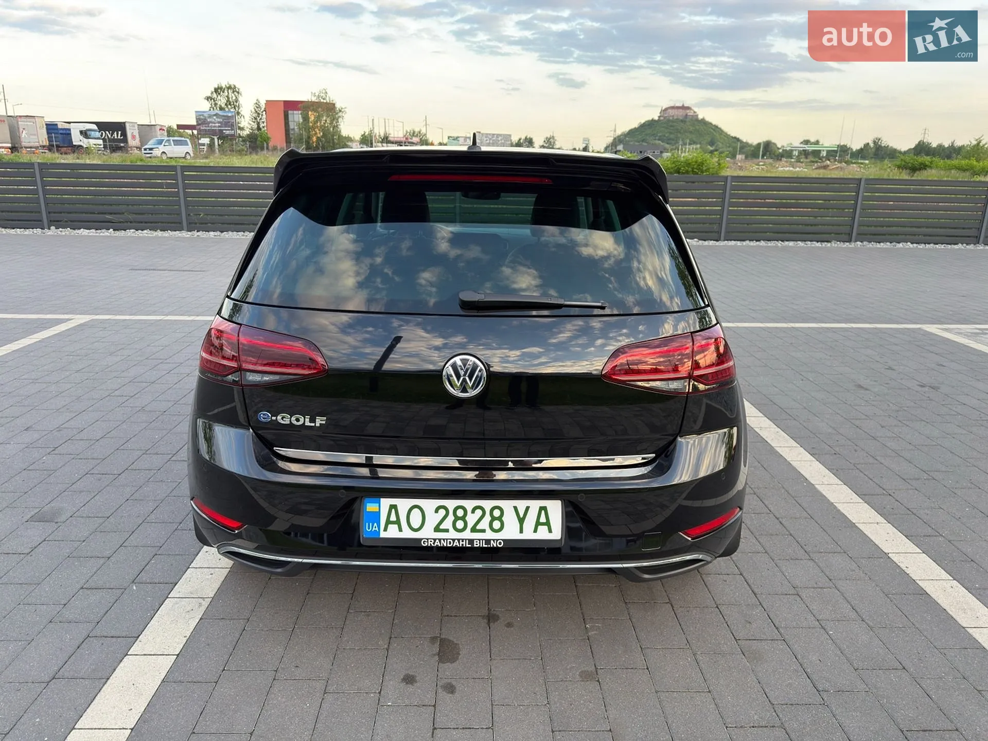 2019 Volkswagen Golf - мініатюра 3