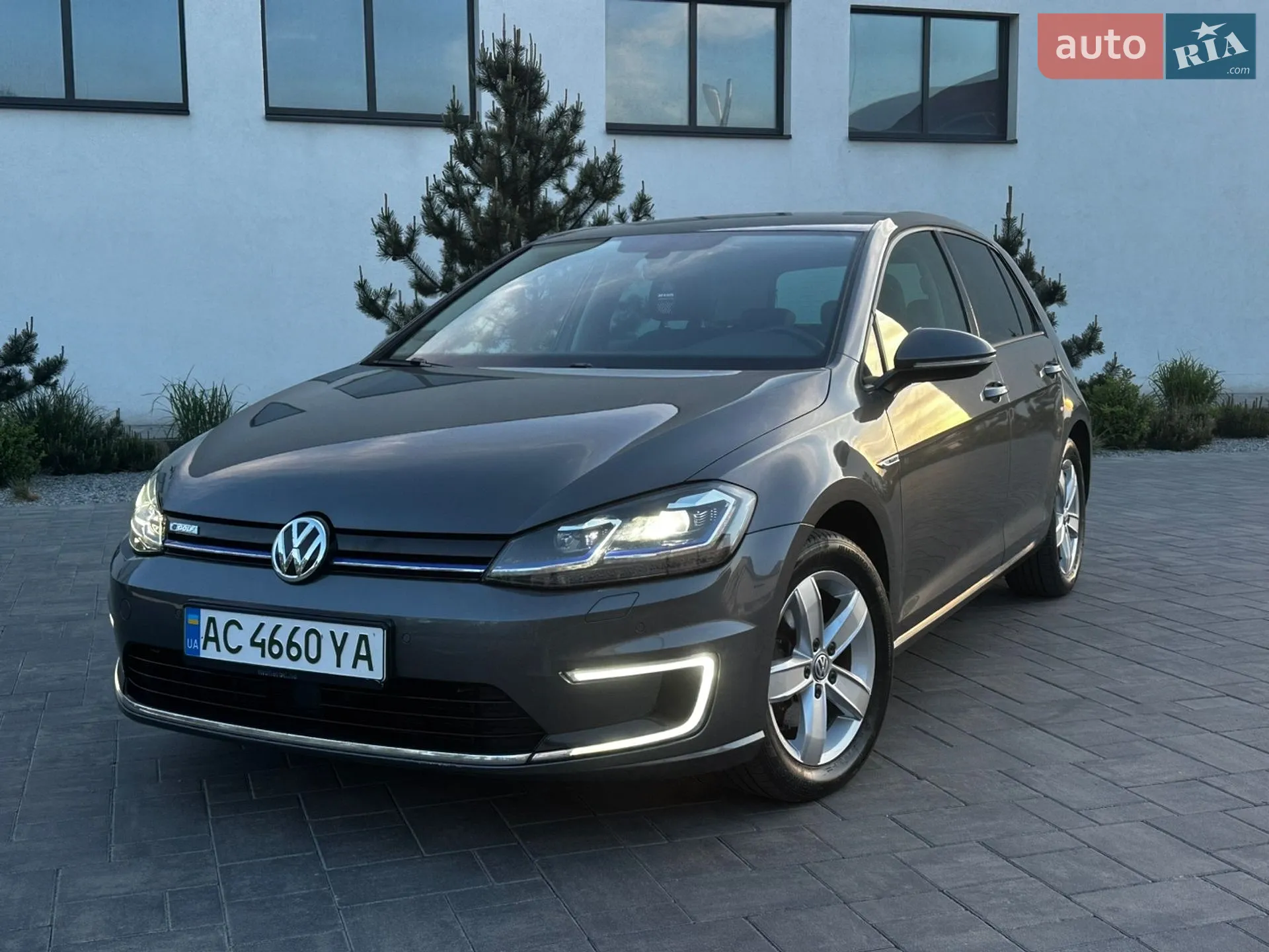 2017 Volkswagen Golf - мініатюра 3