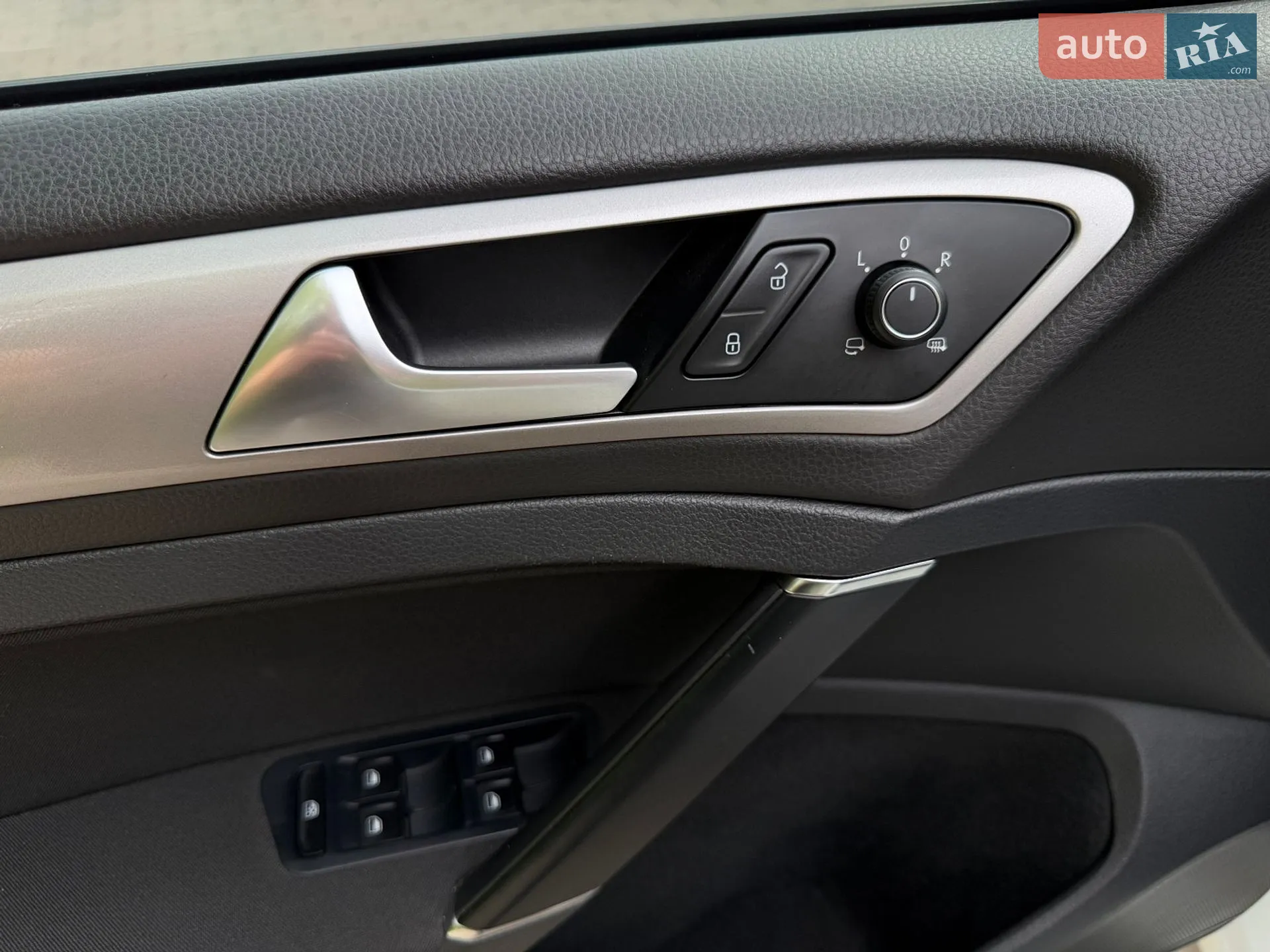 2014 Volkswagen Golf - мініатюра 22
