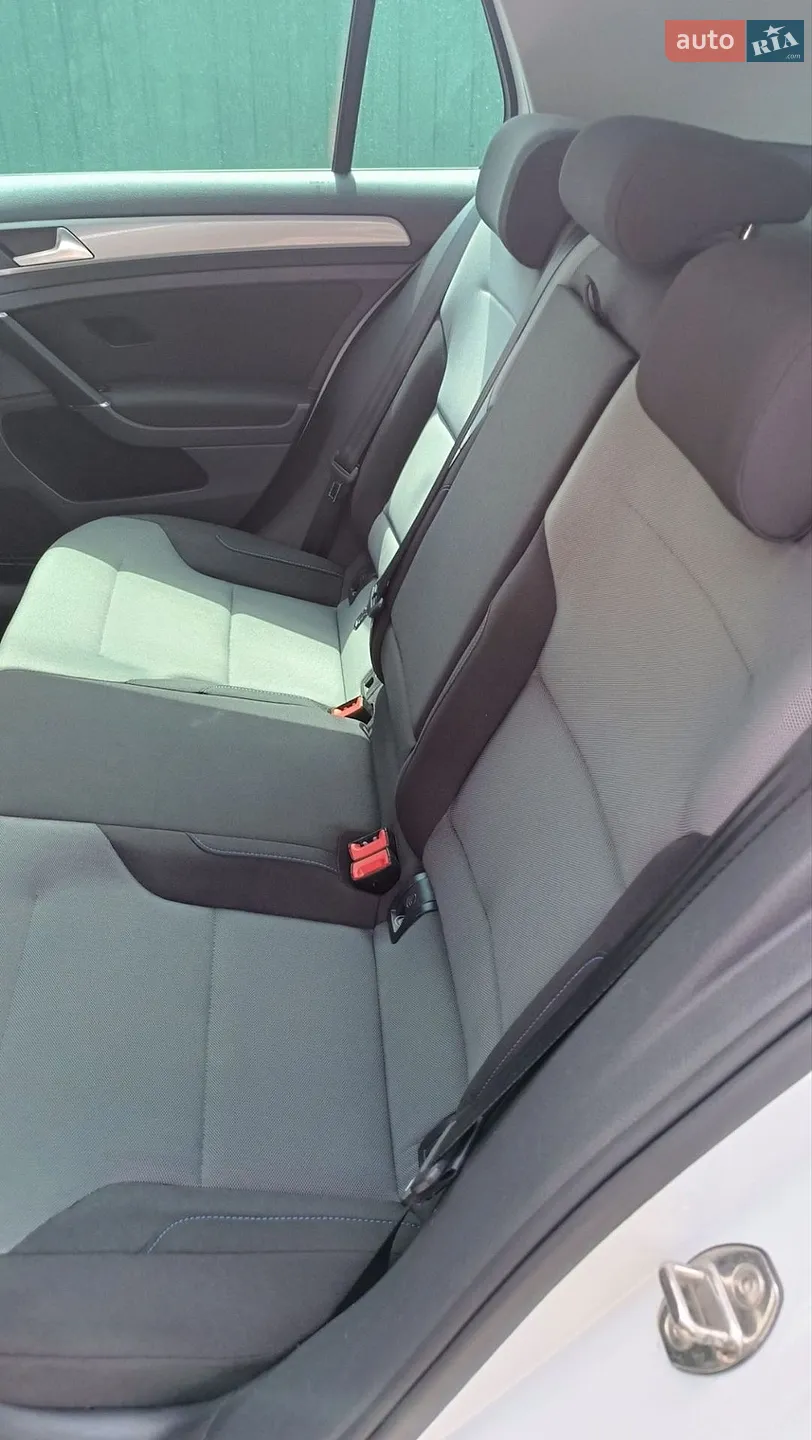 2015 Volkswagen Golf - мініатюра 39