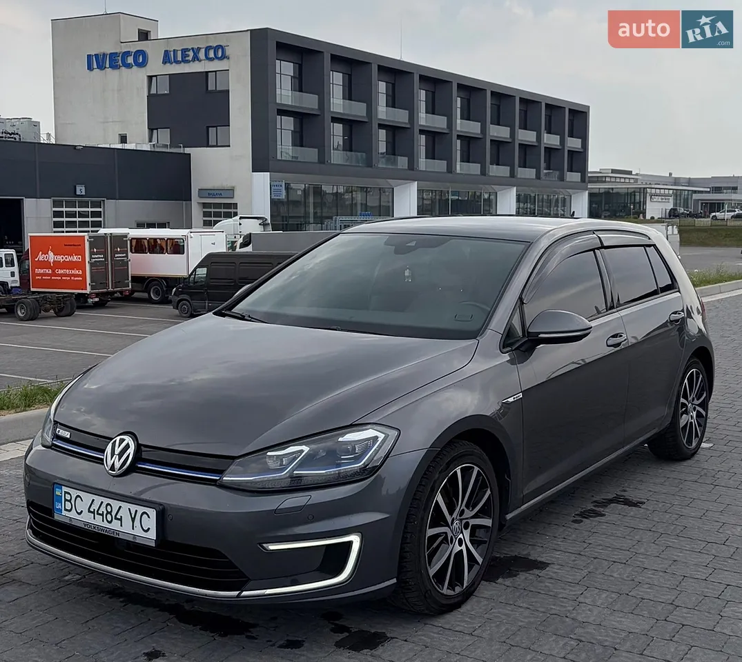 2017 Volkswagen Golf - мініатюра 29