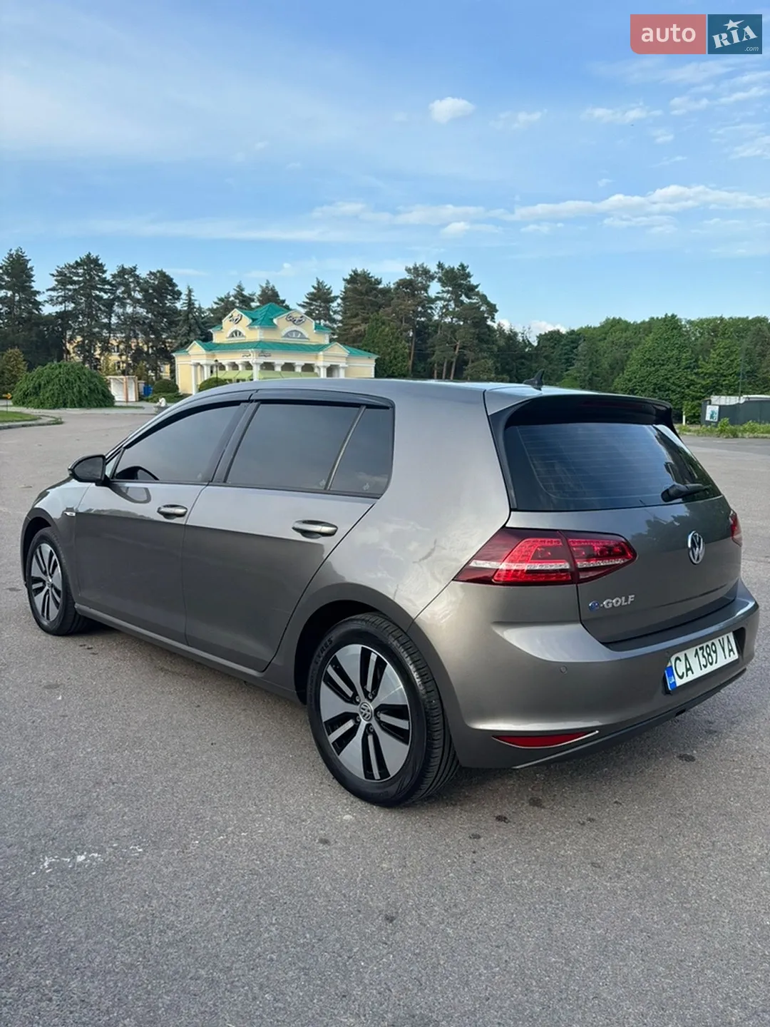2014 Volkswagen Golf - мініатюра 9