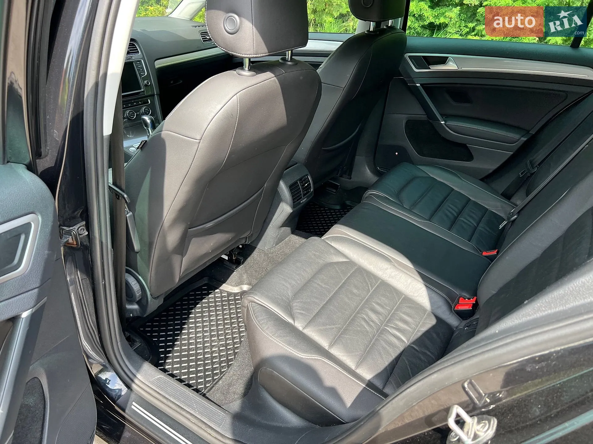 2016 Volkswagen Golf - мініатюра 30