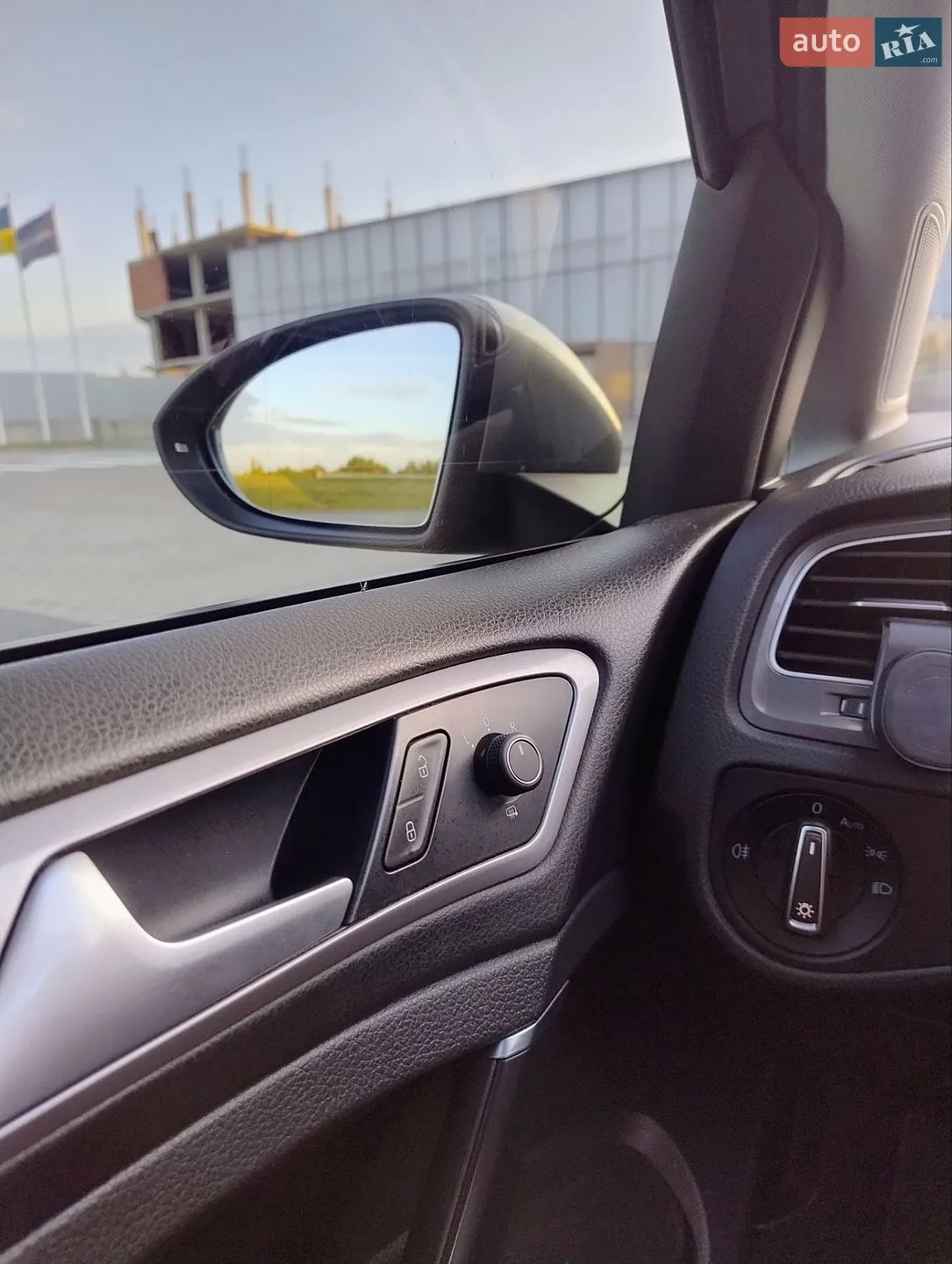 2015 Volkswagen Golf - мініатюра 21