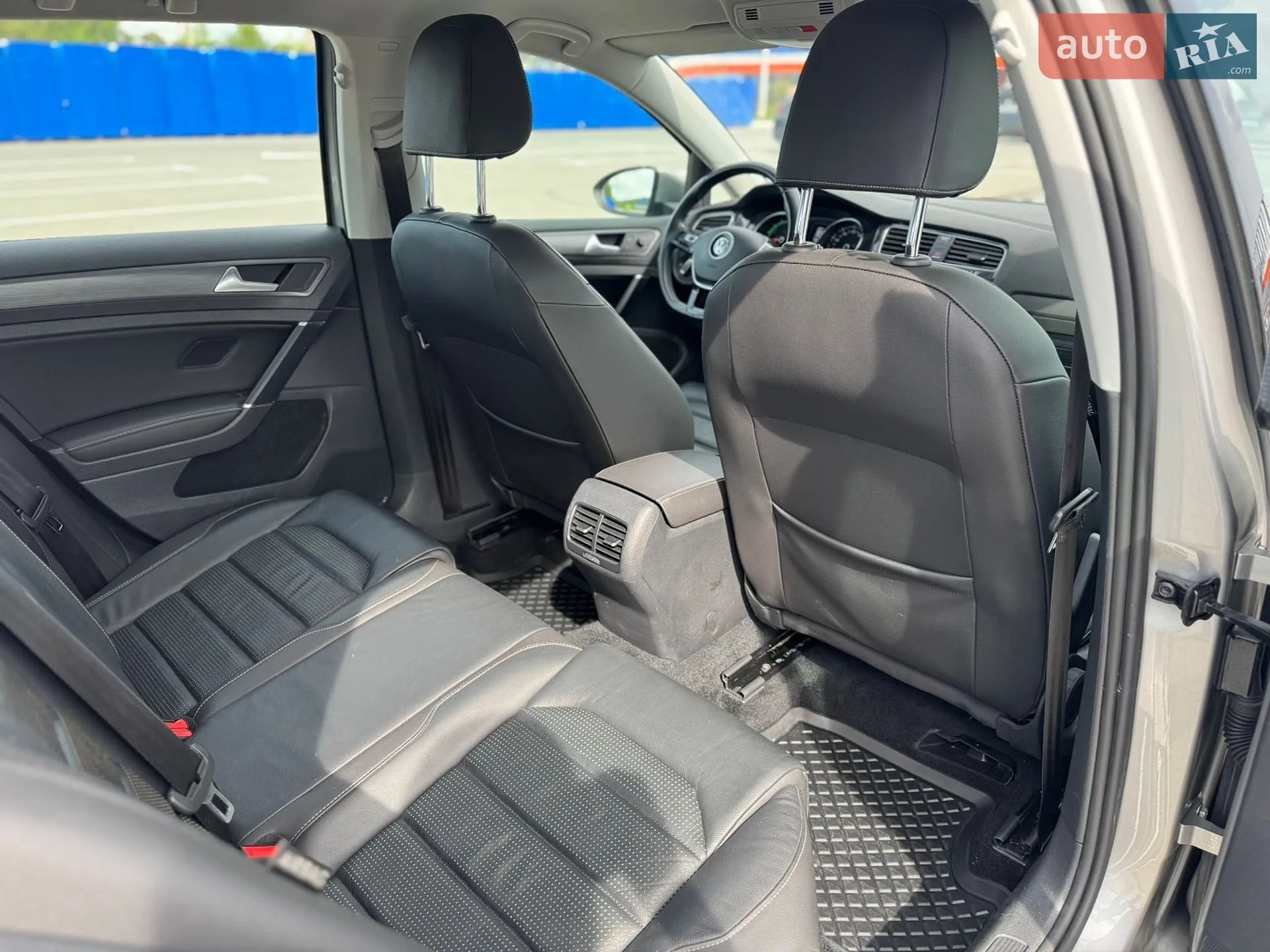 2018 Volkswagen Golf - мініатюра 12