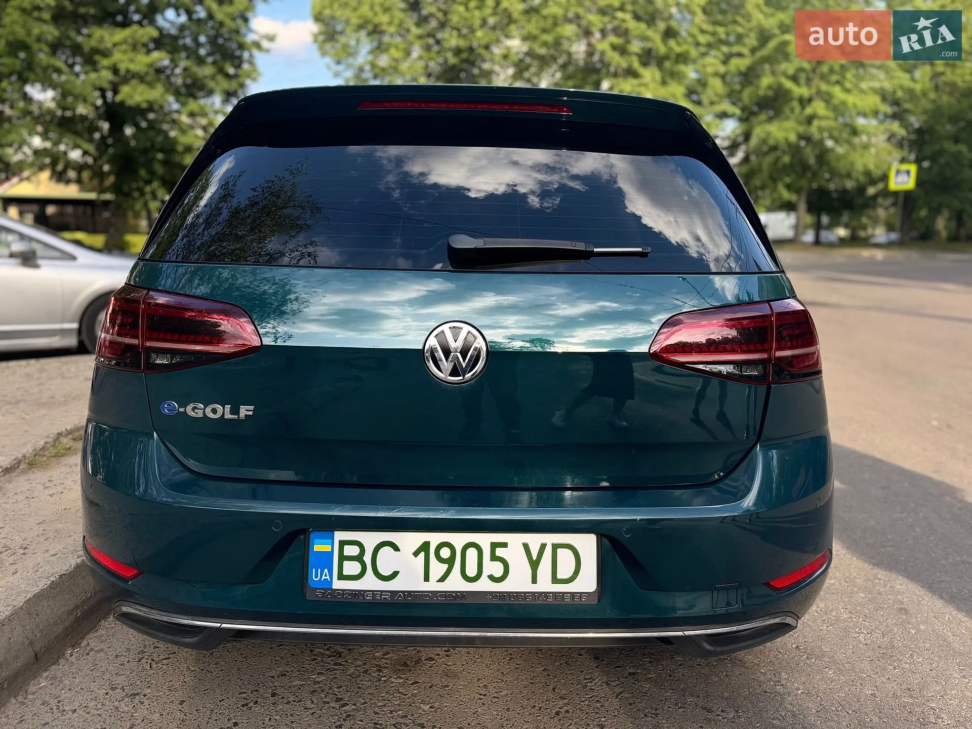 2017 Volkswagen Golf - мініатюра 2