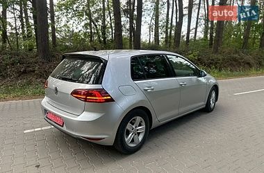 Хэтчбек Volkswagen e-Golf 2016 в Львове