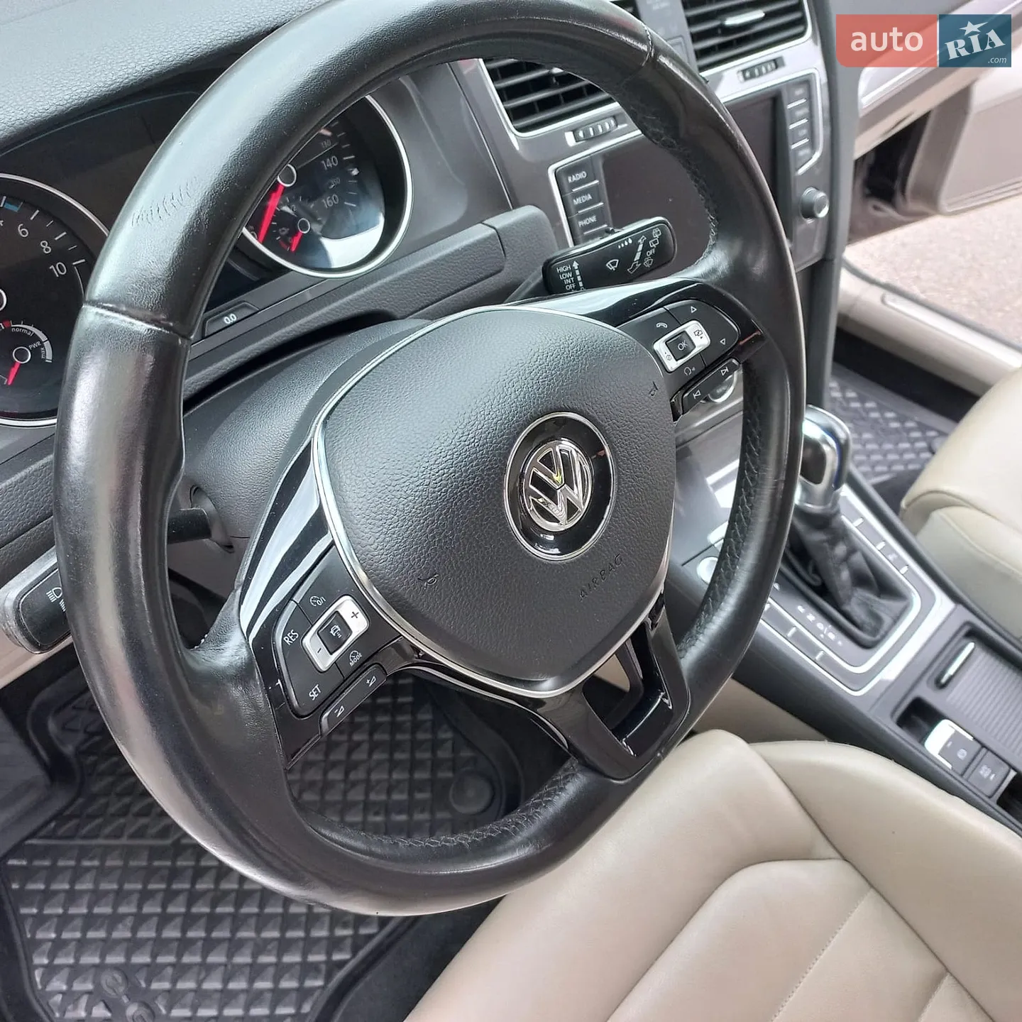 2016 Volkswagen Golf - мініатюра 16