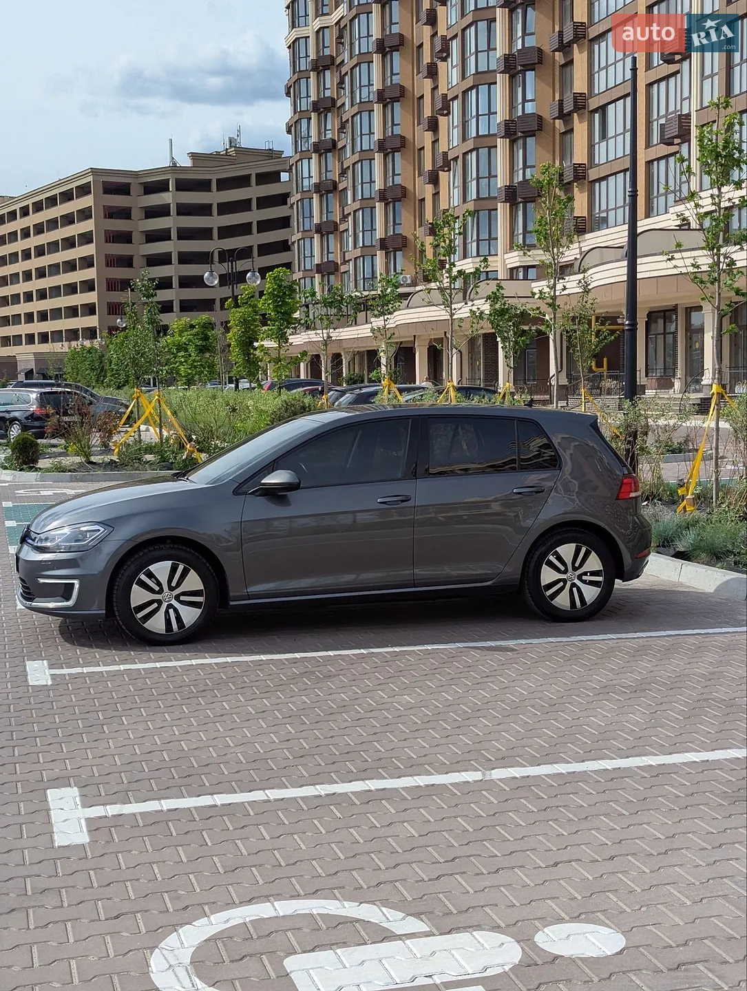 2017 Volkswagen Golf - мініатюра 5