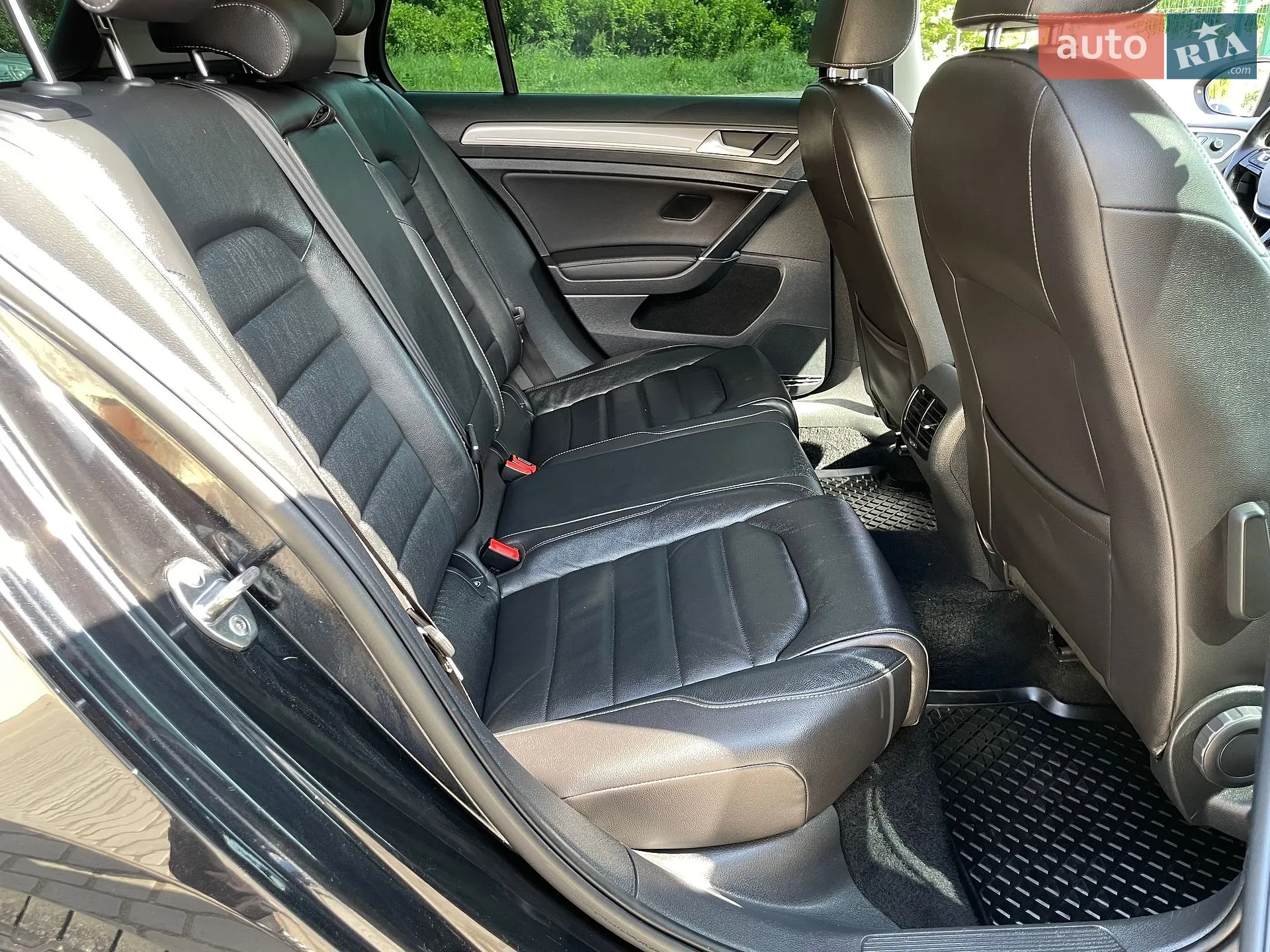 2016 Volkswagen Golf - мініатюра 32