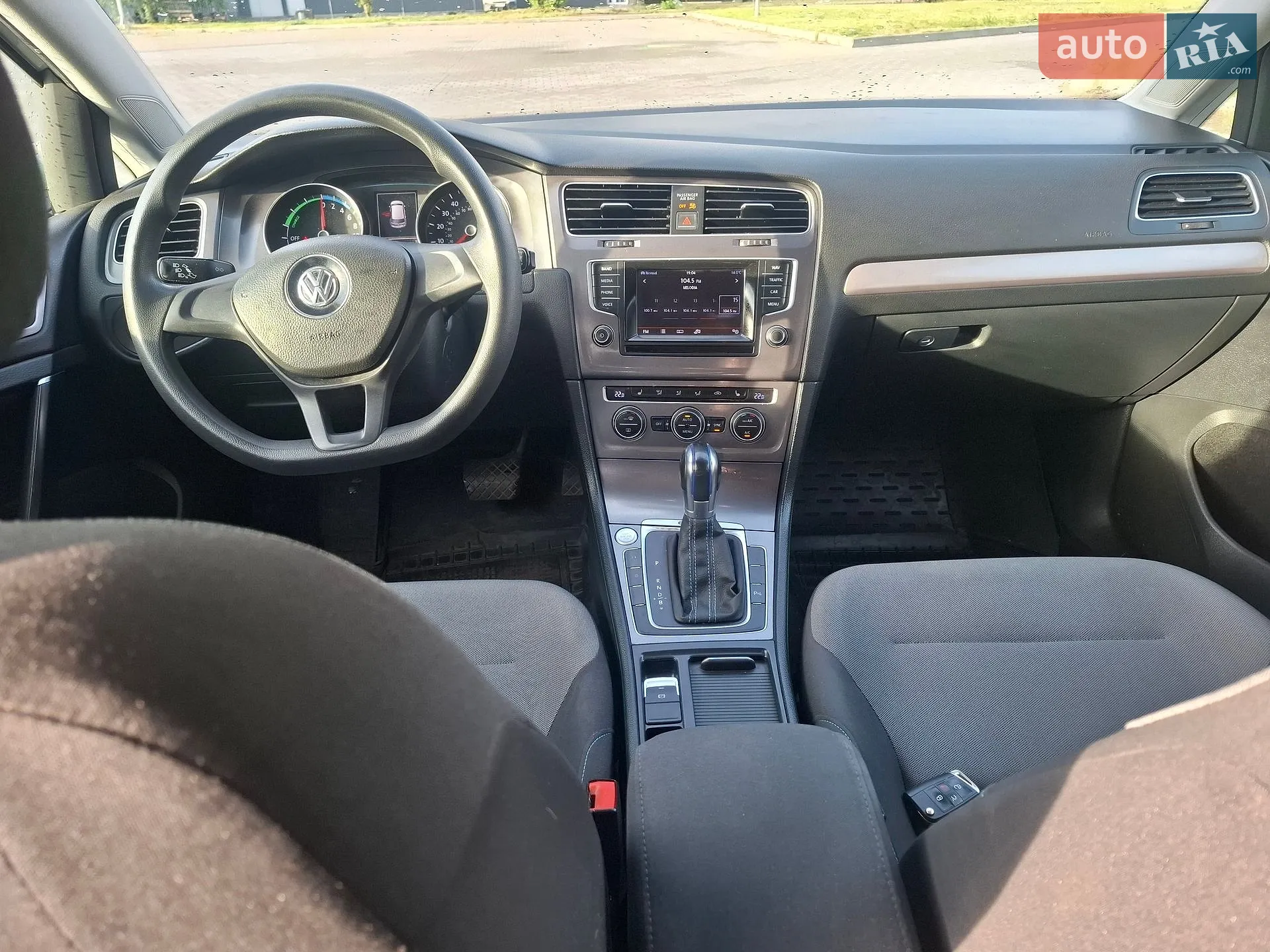 2015 Volkswagen Golf - мініатюра 31