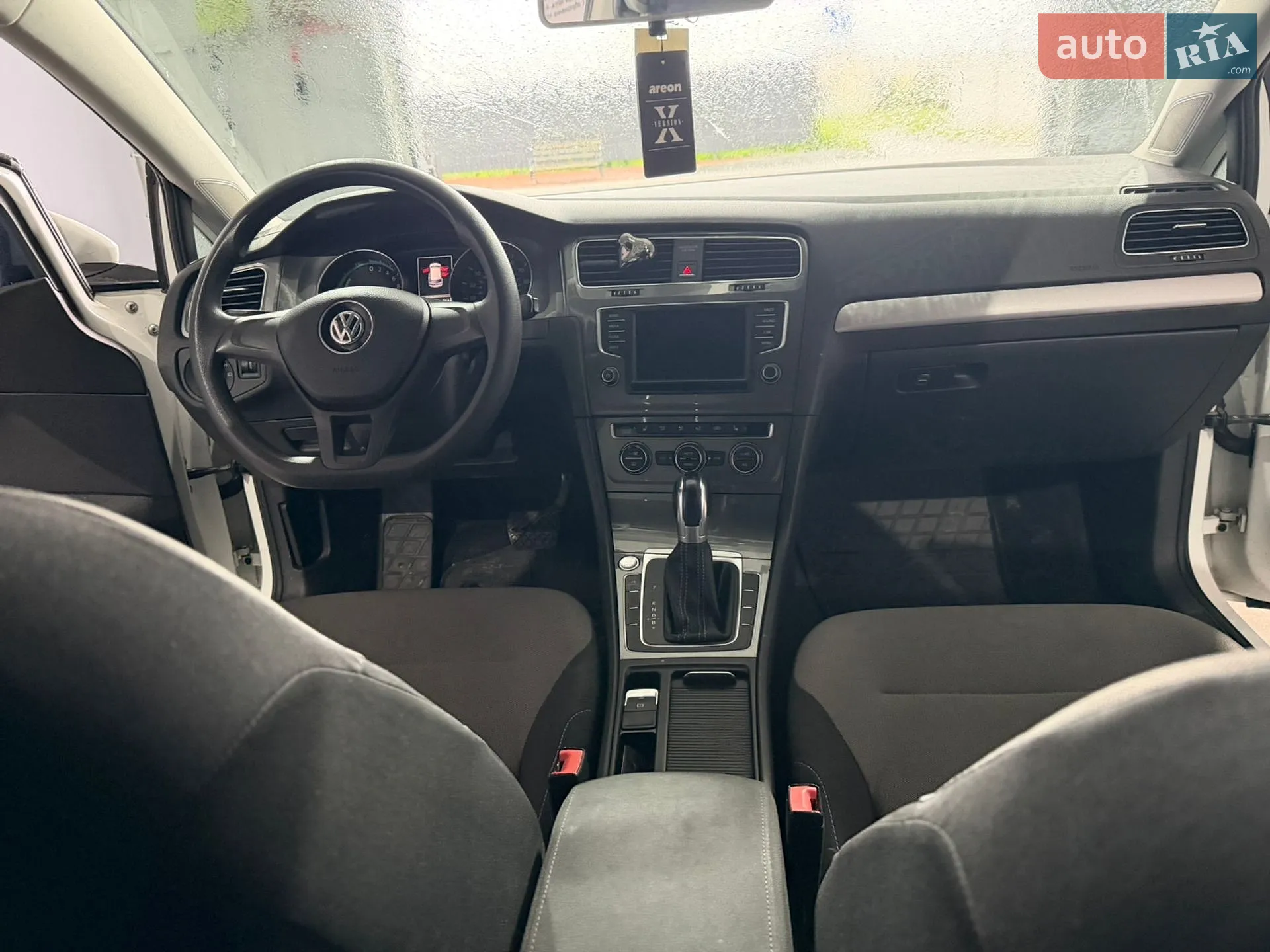 2016 Volkswagen Golf - мініатюра 12