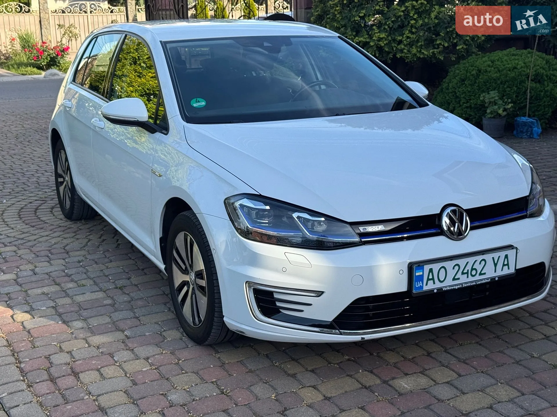 2020 Volkswagen Golf - мініатюра 2