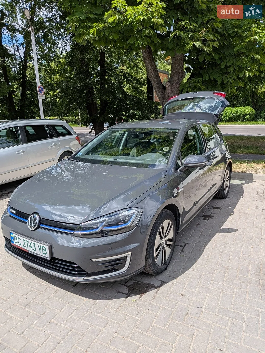 2020 Volkswagen Golf - мініатюра 3