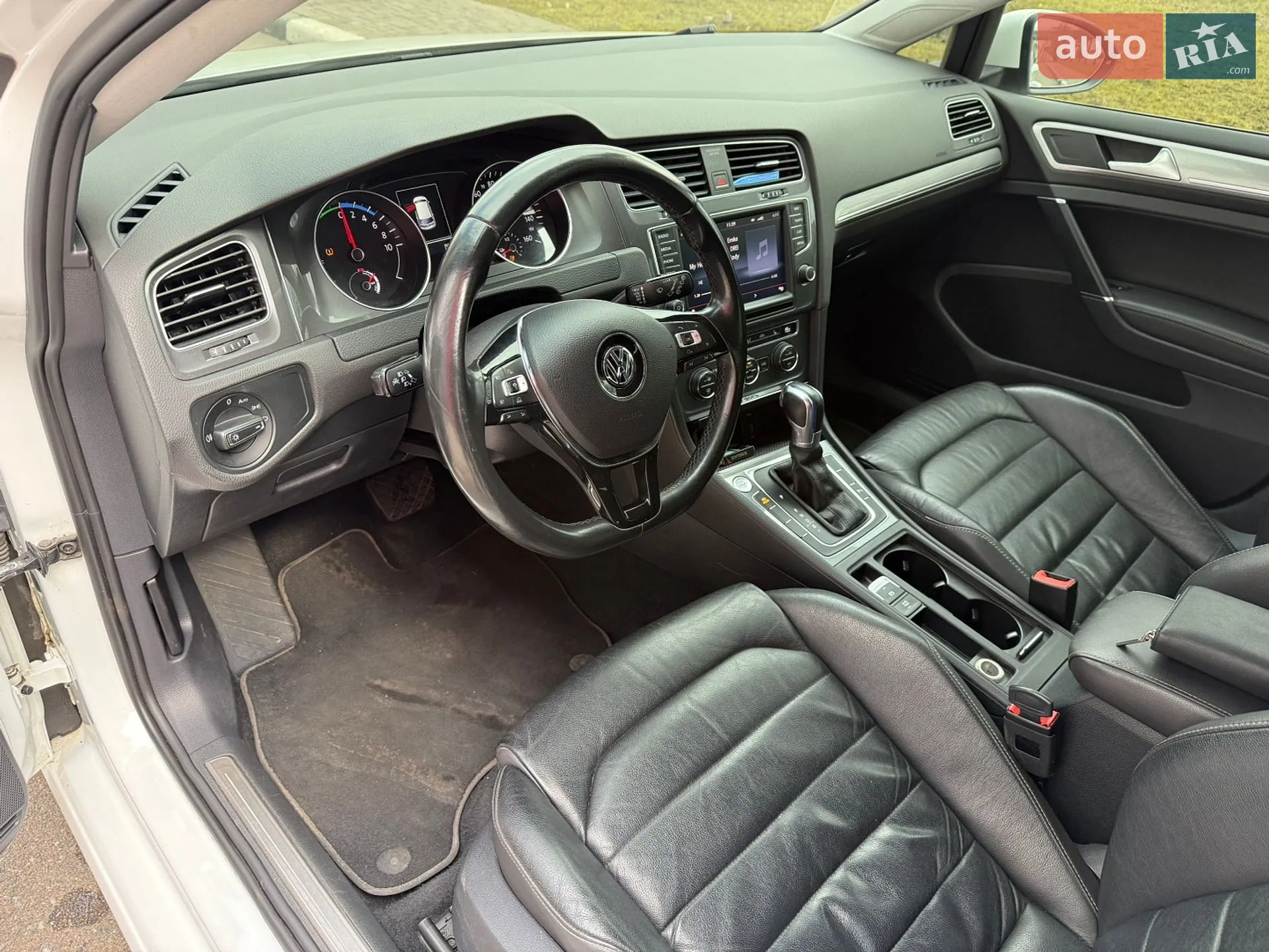 2014 Volkswagen Golf - мініатюра 38