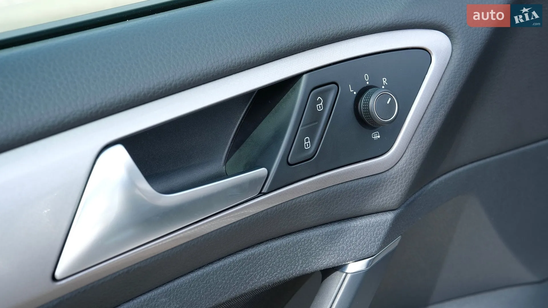2014 Volkswagen Golf - мініатюра 42