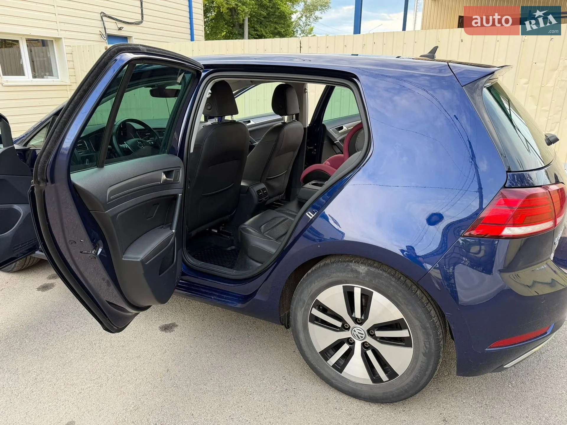 2017 Volkswagen Golf - мініатюра 9