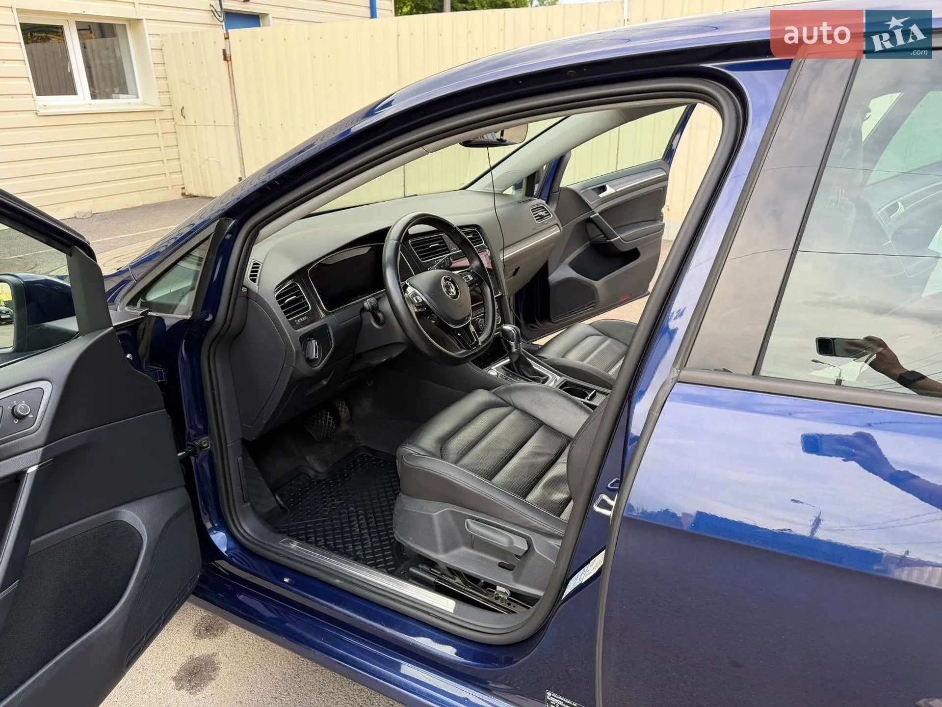 2017 Volkswagen Golf - мініатюра 12