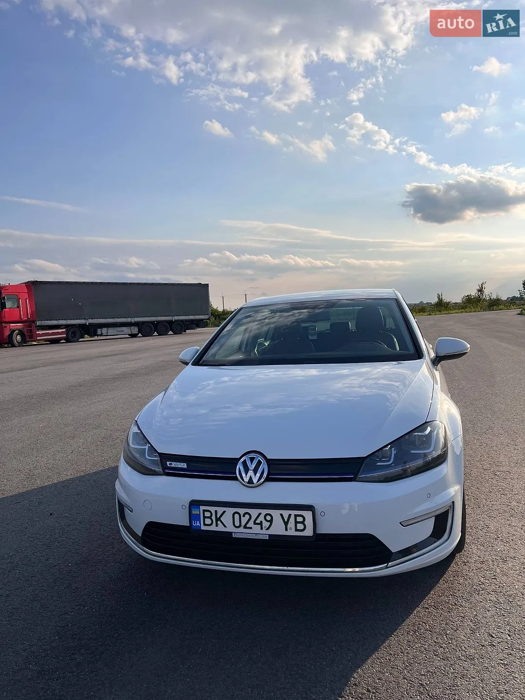 2014 Volkswagen Golf - мініатюра 2