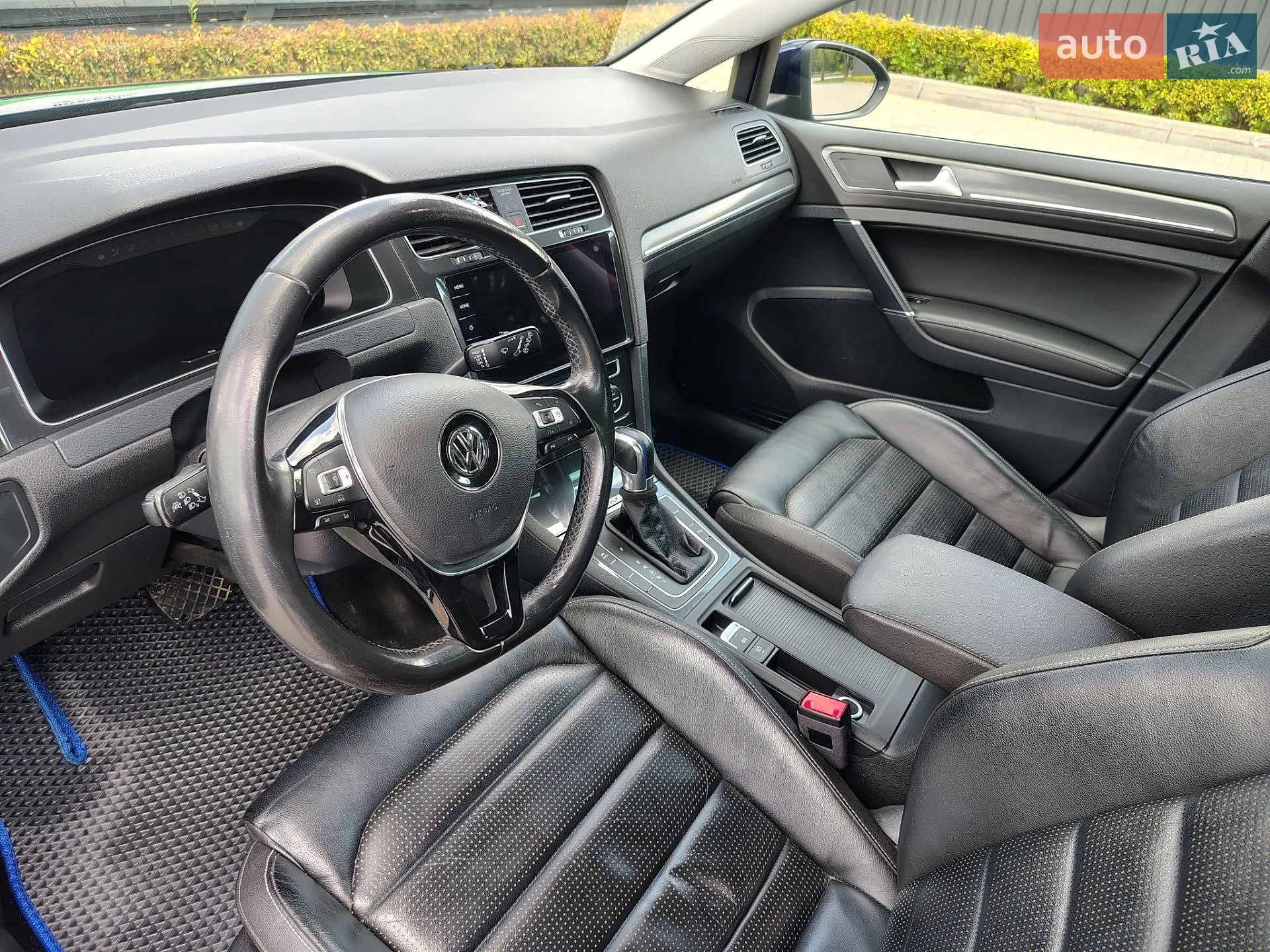 2017 Volkswagen Golf - мініатюра 10