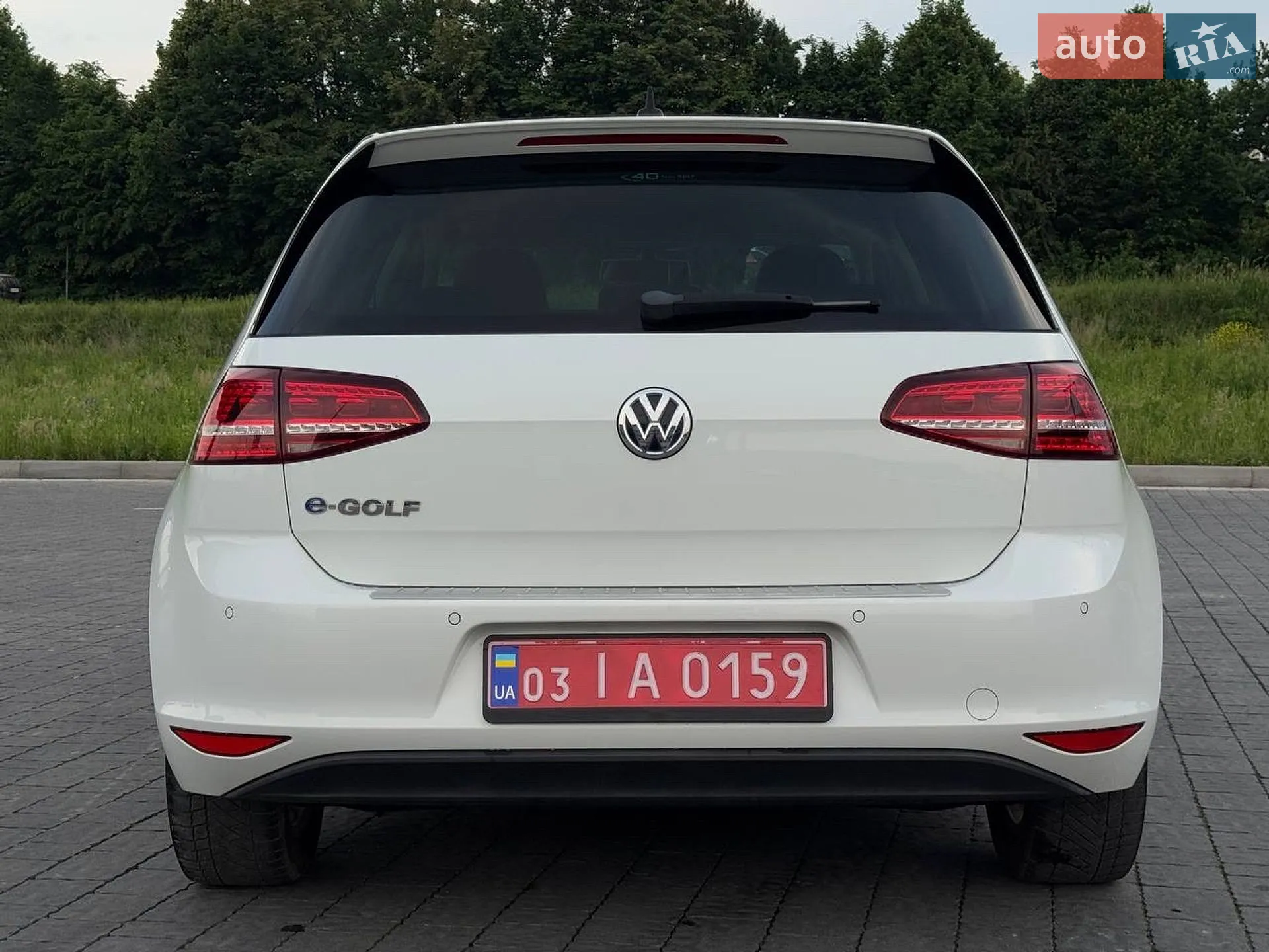 Volkswagen e-Golf 2015 VIN WVWZZZAUZFW902240 фото оголошення 49 з 56